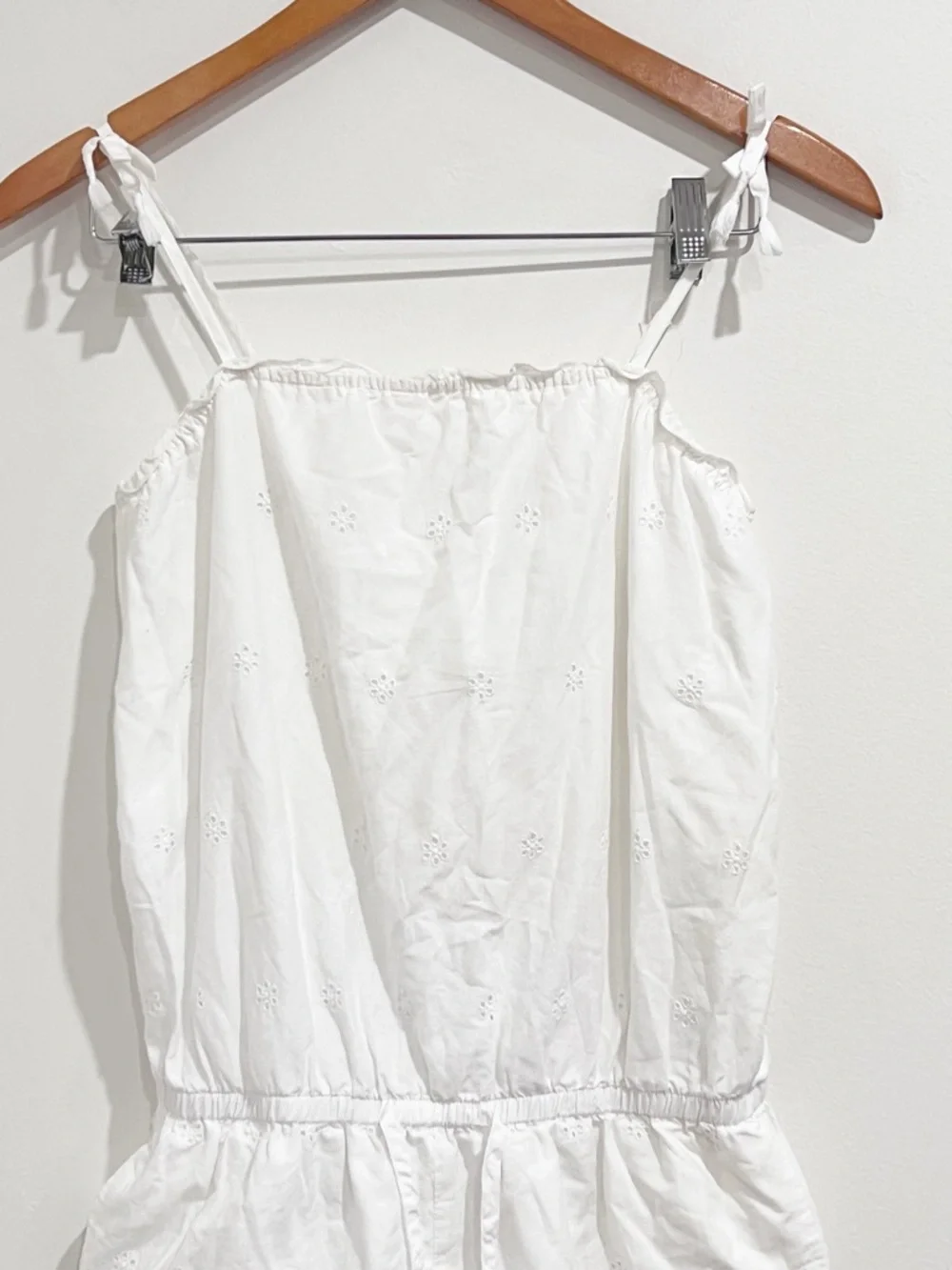 EUC GAP Girls' Cotton Ruffle Eyelet Tank Romper in Optic White